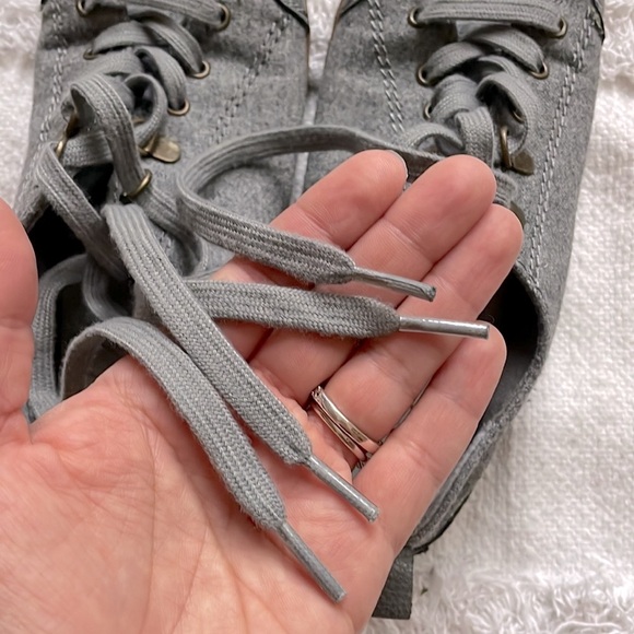 Rocket Dog gray tennis shoes size 7 - Picture 10 of 12